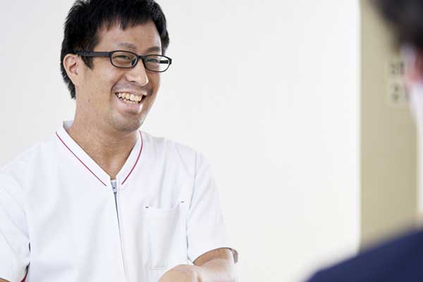 一般病棟　看護副主任: Yさん